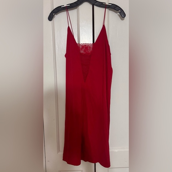 Natori Lace Affair Slip in Red - Picture 3 of 5